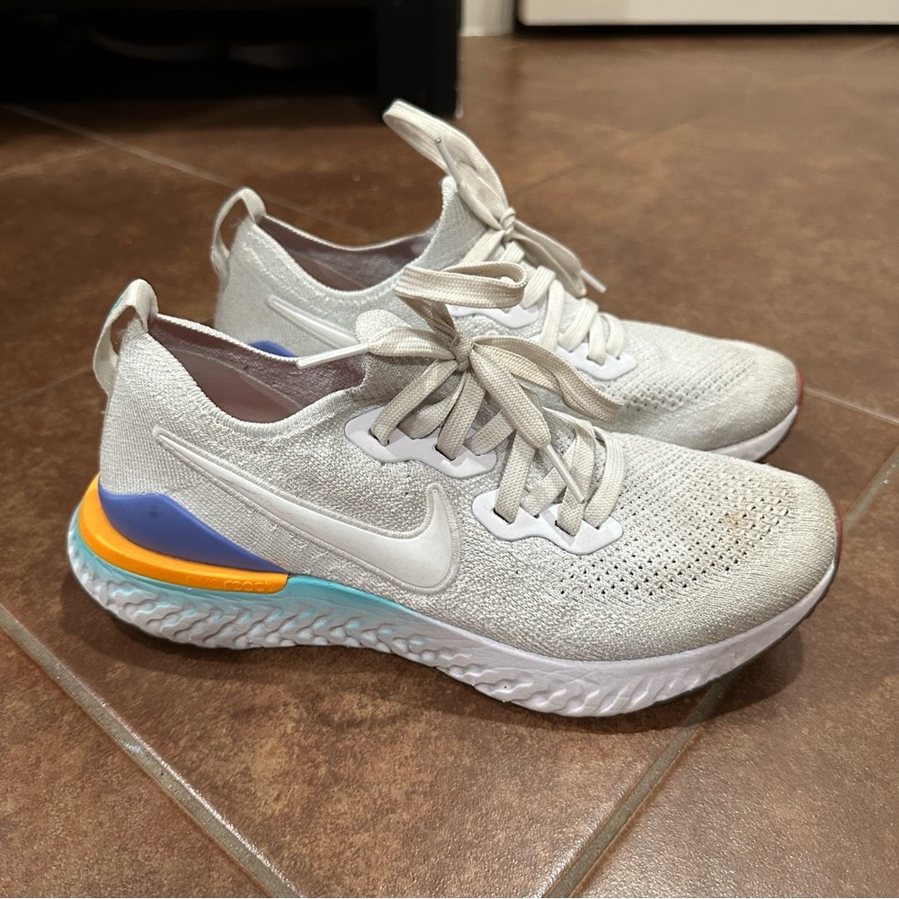 Nike Epic React Flyknit 2 - image 3
